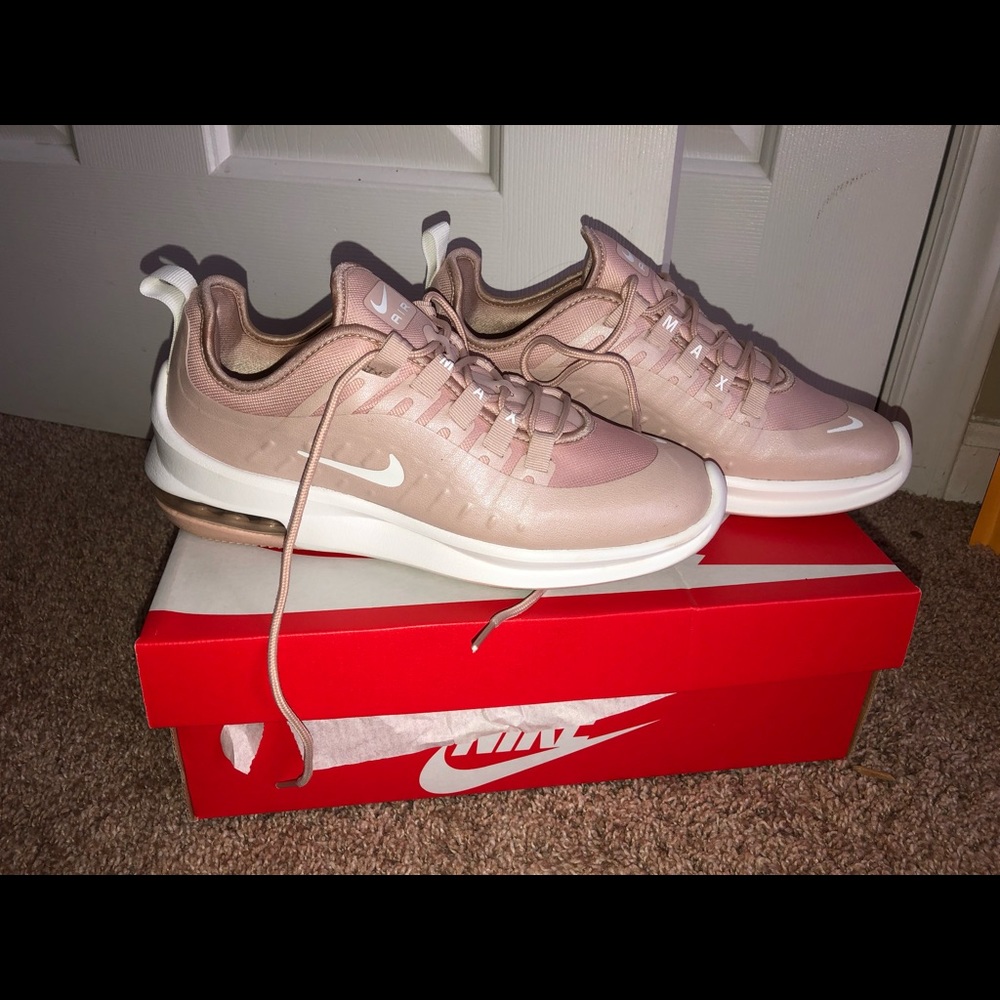Women’s Airmax